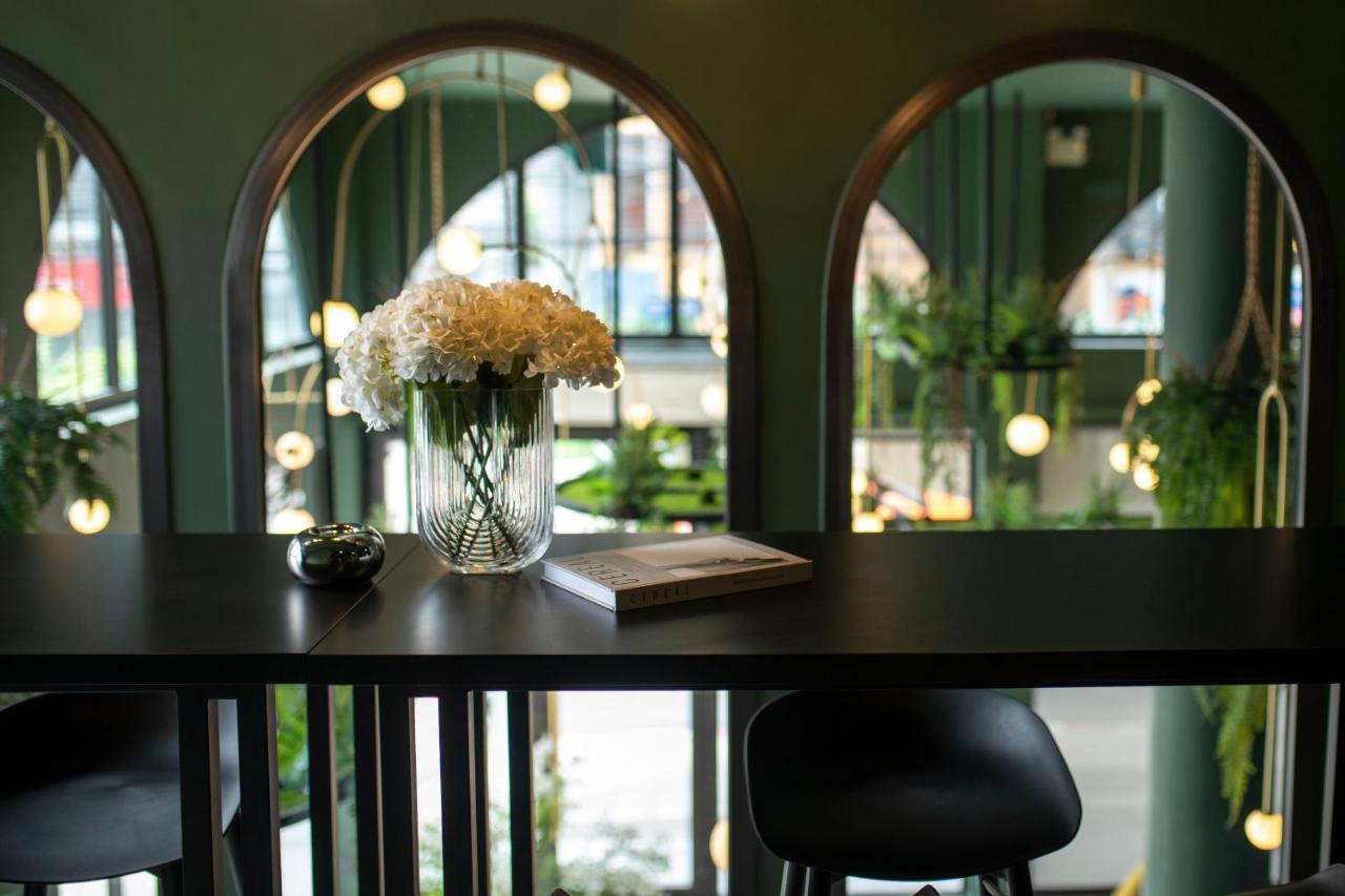 Cher Hostel Bangkok Bagian luar foto