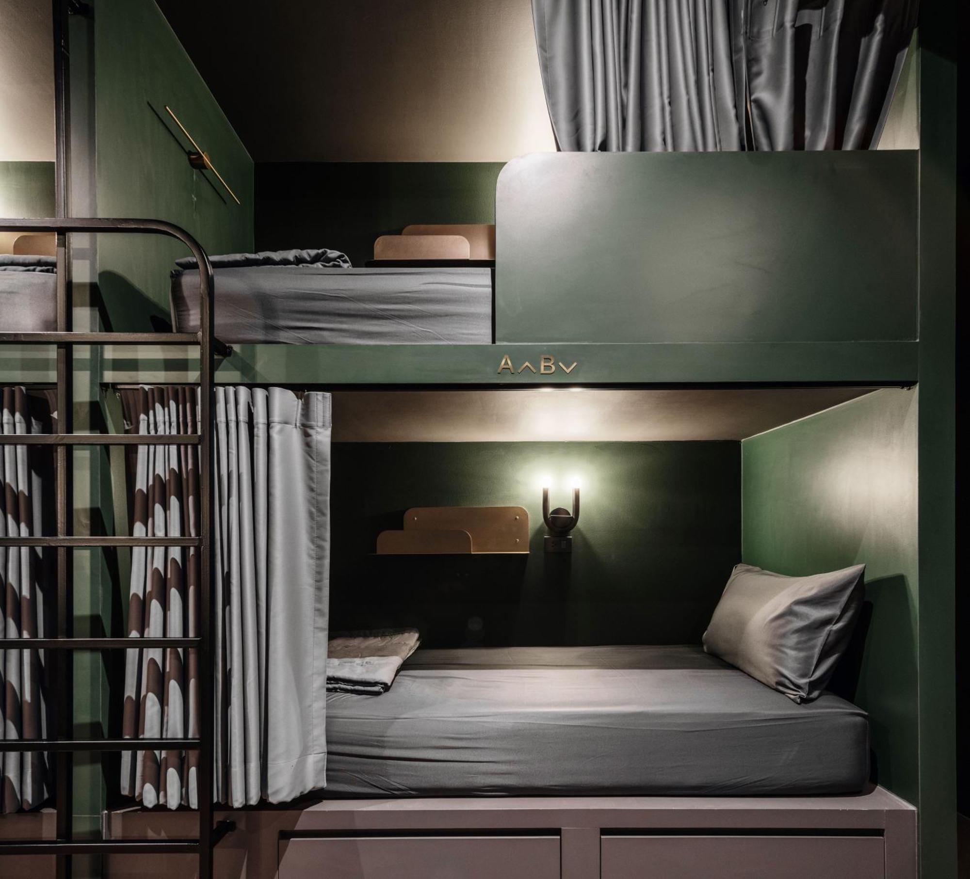 Cher Hostel Bangkok Bagian luar foto